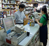 東京都大田区西蒲田の酒販店(株)旭屋店内posレジスター